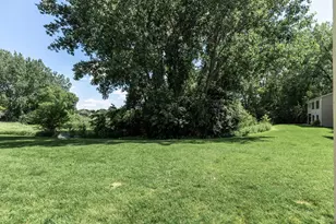 1503 Summit Shores W, Burnsville, MN 55306 - Photo 48