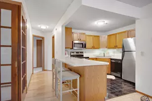 2140 Ridge Dr, Saint Louis Park, MN 55416 - Photo 14