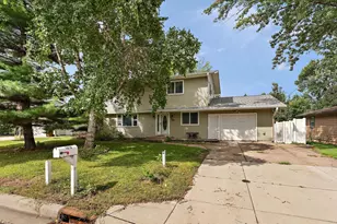 1016 15th St W, Hastings, MN 55033 - Photo 1