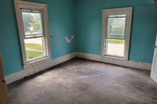 143 1st Ave SE, Wells, MN 56097 - Photo 10