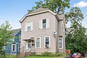 71 George St W, Saint Paul, MN 55107 - Photo 1