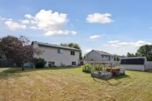 25886 8th St W, Zimmerman, MN 55398 - Photo 34