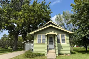 522 1st St NE, Blooming Prairie, MN 55917 - Photo 1