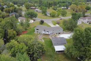 1227 Riverside Dr, Detroit Lakes, MN 56501 - Photo 48