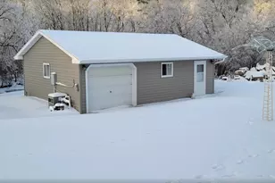 1227 Riverside Dr, Detroit Lakes, MN 56501 - Photo 4