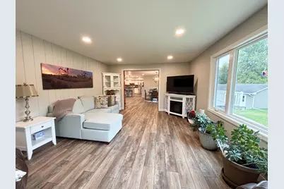 1227 Riverside Drive, Detroit Lakes, MN 56501 - Photo 10