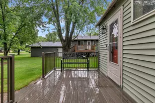 608 Summit Ave S, Sauk Rapids, MN 56379 - Photo 4