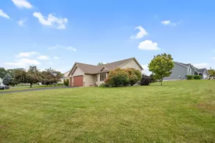 2700 Galway Ct, Hudson, WI 54016 - Photo 36