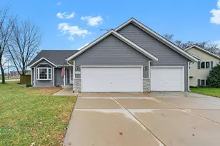 2106 Sunny View Ln, Northfield, MN 55057 - Photo 1