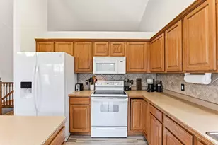 2106 Sunny View Ln, Northfield, MN 55057 - Photo 8