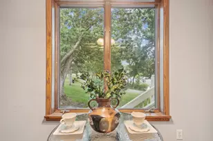 2550 Moundsview Dr, Mounds View, MN 55112 - Photo 8