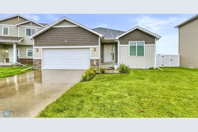 6162 60th Avenue S, Fargo, ND 58104 - Photo 1