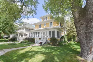 915 E Center St, Rochester, MN 55904 - Photo 1