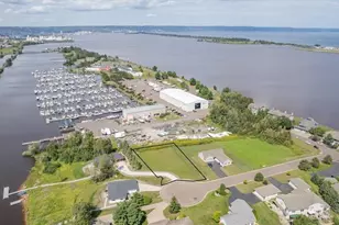 550 Marina Dr, Superior, WI 54880 - Photo 1