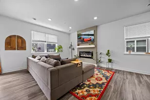 11117 Balsam Pointe Trl, Dayton, MN 55327 - Photo 4