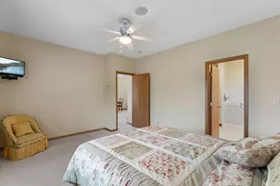 8867 Preserve Pl, Savage, MN 55378 - Photo 16