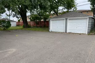 1217-1219 Oxford St, Hopkins, MN 55343 - Photo 2