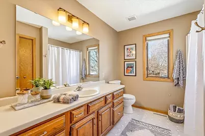 585 High Ridge Circle, Mendota Heights, MN 55118 - Photo 34