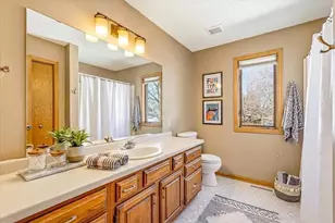 585 High Ridge Cir, Mendota Heights, MN 55118 - Photo 34