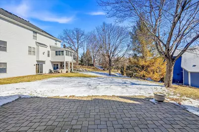 585 High Ridge Circle, Mendota Heights, MN 55118 - Photo 26