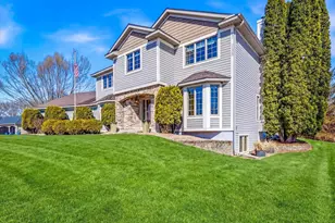 585 High Ridge Cir, Mendota Heights, MN 55118 - Photo 4