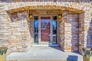 585 High Ridge Cir, Mendota Heights, MN 55118 - Photo 6