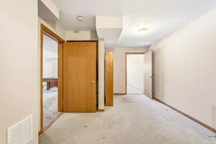 585 High Ridge Cir, Mendota Heights, MN 55118 - Photo 58