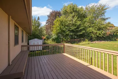 2001 Toledo Avenue N, Golden Valley, MN 55422 - Photo 34