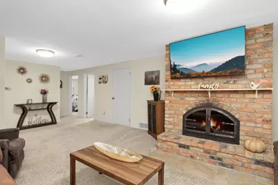 2001 Toledo Avenue N, Golden Valley, MN 55422 - Photo 24