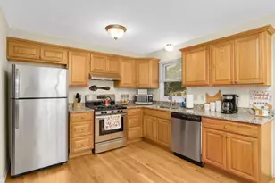 2001 Toledo Ave N, Golden Valley, MN 55422 - Photo 10