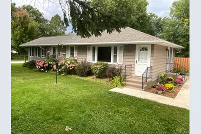 2555 Upper Afton Road E, Maplewood, MN 55119 - Photo 1