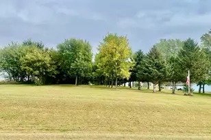 32540 Paul Ave, Worthington, MN 56187 - Photo 38