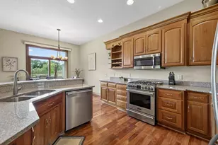 11001 Preserve Cir N, Champlin, MN 55316 - Photo 18