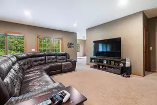 1950 Middle Ln, Duluth, MN 55811 - Photo 30