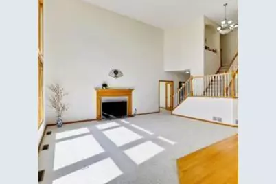 16187 Hawthorn Path, Lakeville, MN 55044 - Photo 8