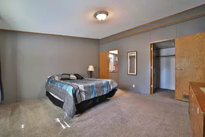 801 E Lake Street, Osakis, MN 56360 - Photo 18