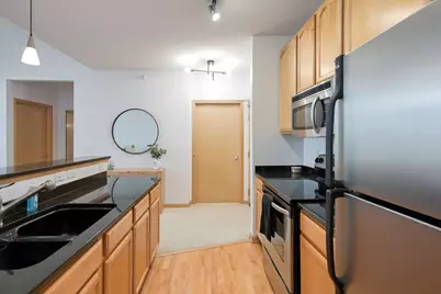 7601 Aldrich Avenue S #407, Richfield, MN 55423 - Photo 6