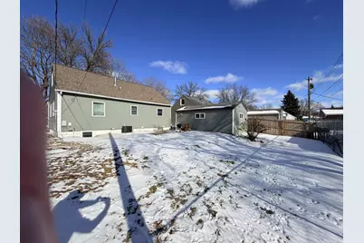 2032 Valleyhigh Drive NW, Rochester, MN 55901 - Photo 32