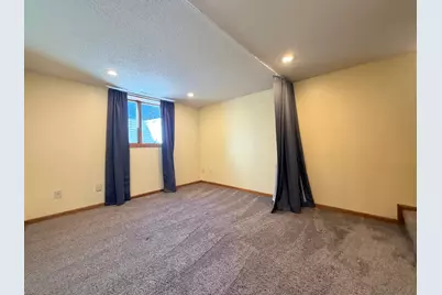 2032 Valleyhigh Drive NW, Rochester, MN 55901 - Photo 30