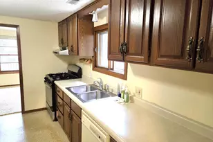 25 Woodlawn Ave, Excelsior, MN 55331 - Photo 8