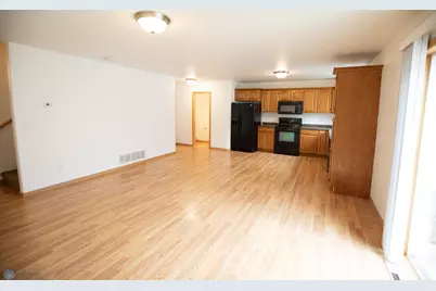 4272 51st Street S, Fargo, ND 58104 - Photo 6