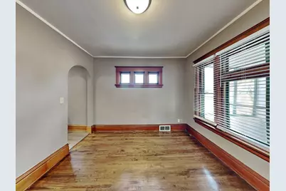 1403 Barclay Street, Saint Paul, MN 55106 - Photo 4