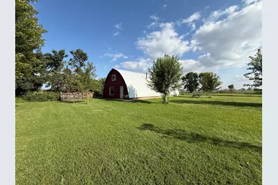 345 200th Avenue SW, Appleton, MN 56208 - Photo 2