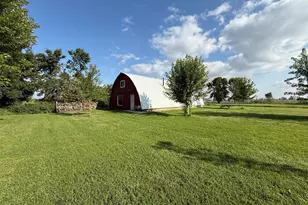 345 200th Ave SW, Appleton, MN 56208 - Photo 2