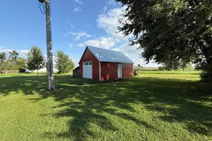 345 200th Ave SW, Appleton, MN 56208 - Photo 4