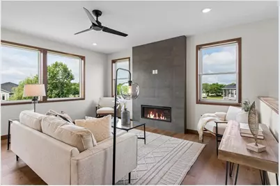 2870 Victoria Street N, Roseville, MN 55113 - Photo 4