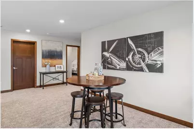 2870 Victoria Street N, Roseville, MN 55113 - Photo 20