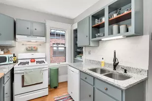 28 St Albans St N, Saint Paul, MN 55104 - Photo 4