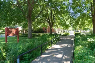 28 St Albans St N, Saint Paul, MN 55104 - Photo 22