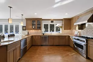 3 Birdie Ln, Chaska, MN 55318 - Photo 18